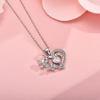 Ins Butterfly Love Necklace With Rhinestones Fashion Personality Hollow Heart-shaped Clavicle Chain Pendant Necklace For Valentine's Day